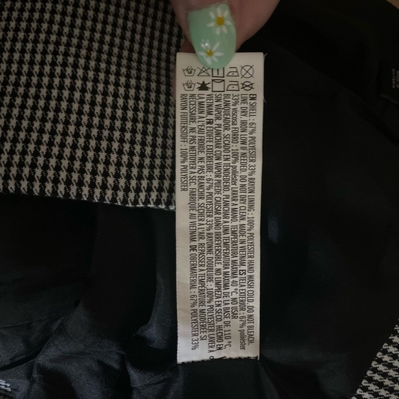 Forever 21 Skirt - Picture 6 of 7